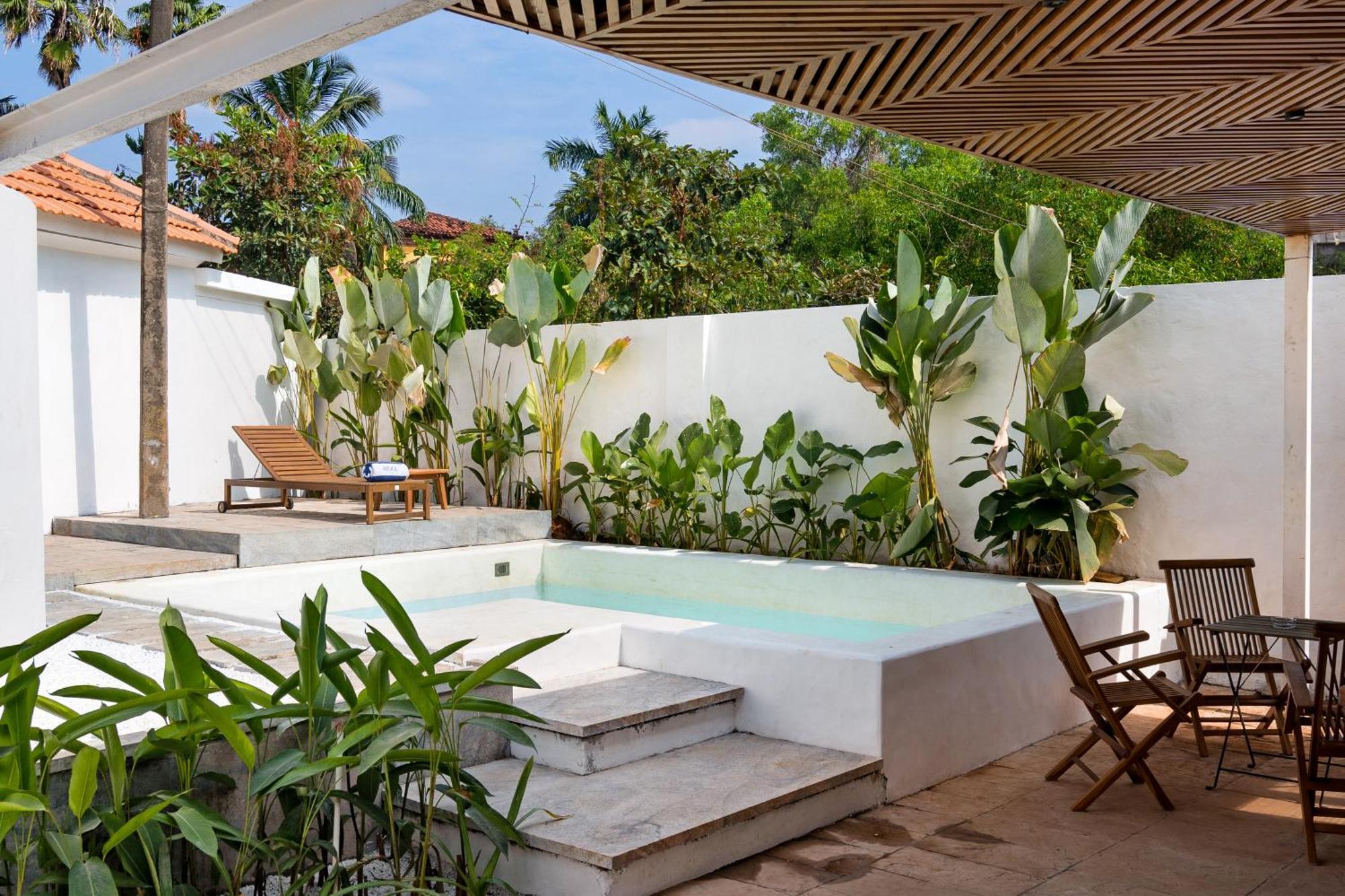 Azora By Ayatana, Goa Hotell Morjim Exteriör bild