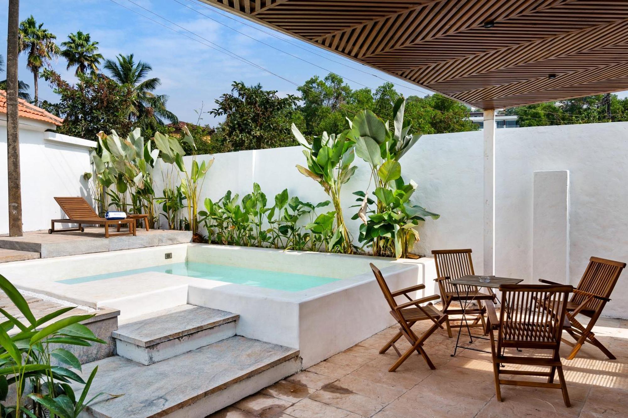Azora By Ayatana, Goa Hotell Morjim Exteriör bild