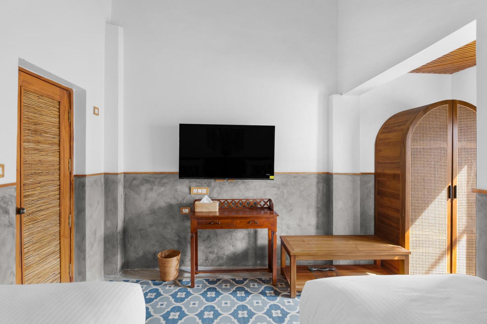 Azora By Ayatana, Goa Hotell Morjim Exteriör bild