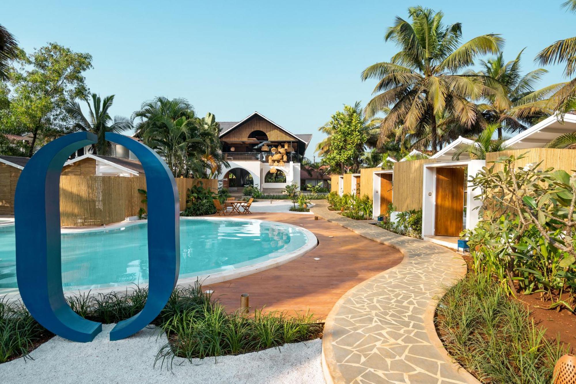 Azora By Ayatana, Goa Hotell Morjim Exteriör bild